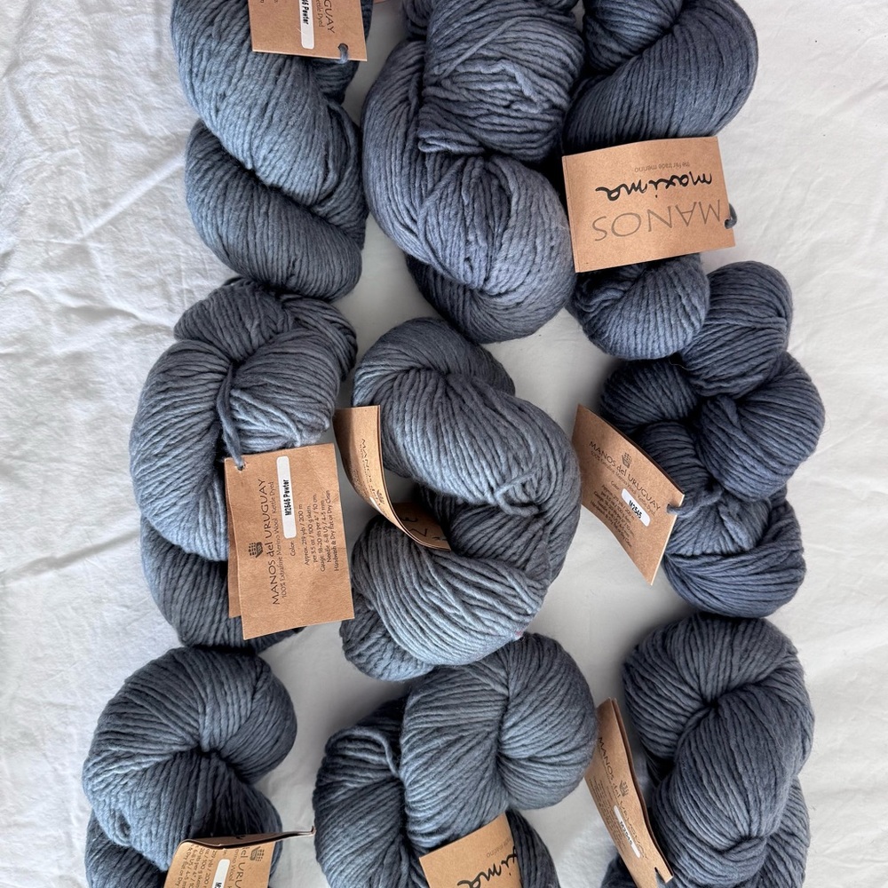 Yarn lot nine skeins Manos del Uruguay Maxima Pewter Gray Yarn Bundle